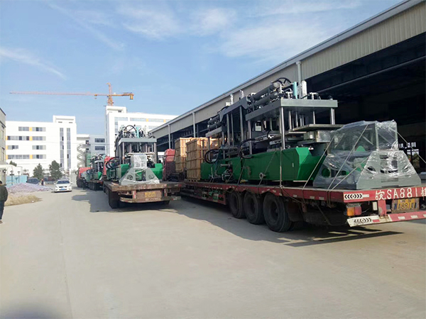 上海界龍實業(yè)集團有限公司成型機卸機到位
